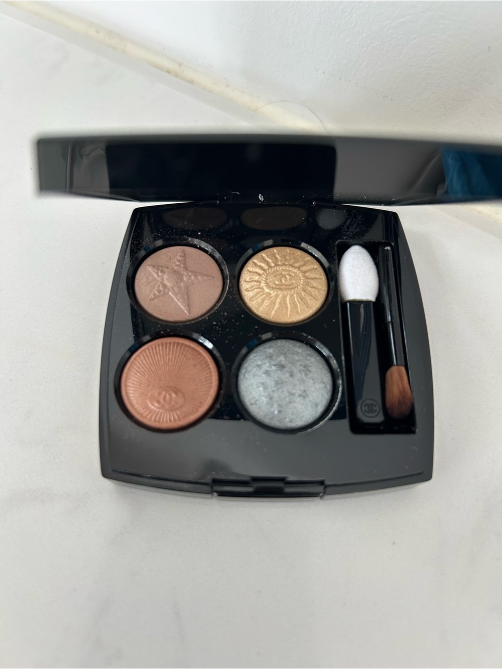 CHANEL Quad Eyeshadow -229 Boutons Stellaire Limited Edition